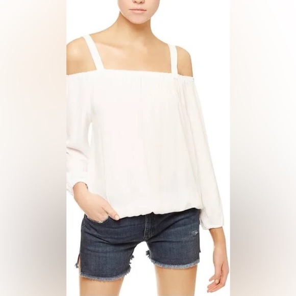 SANCTUARY White Off the ShoulderTop. - Picture 2 of 15